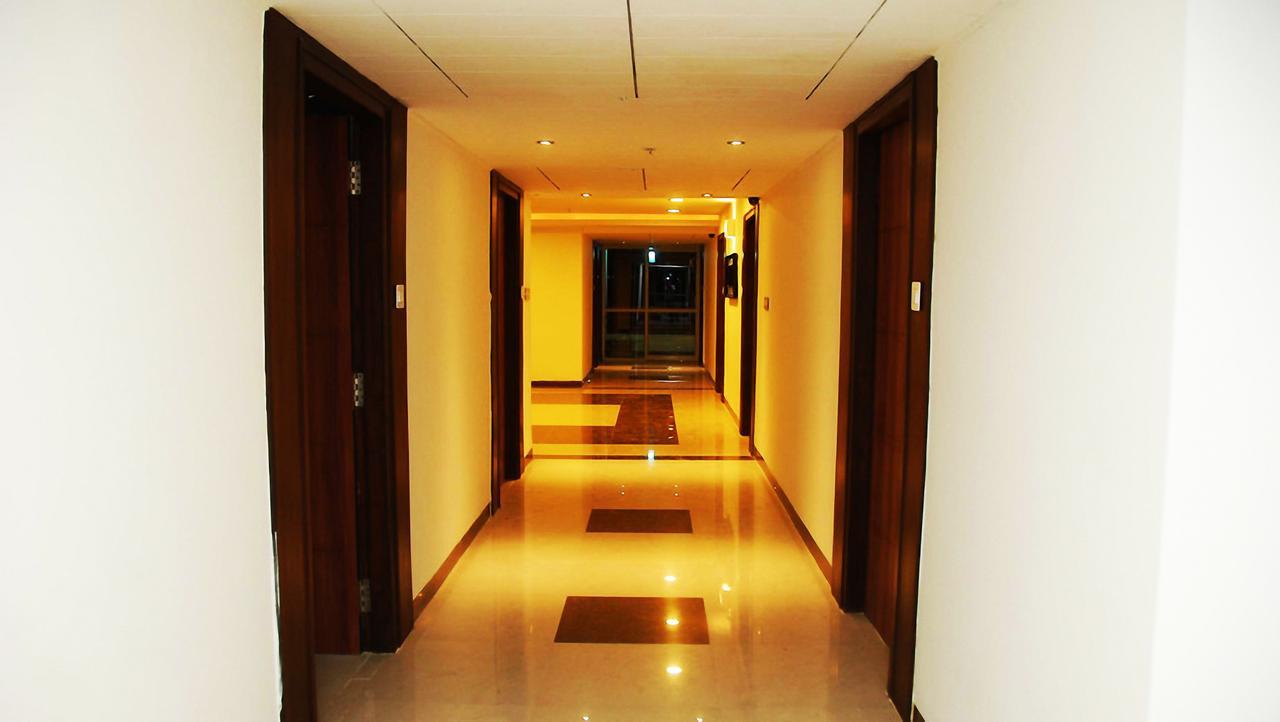 Budget Hotel Khammam Bagian luar foto