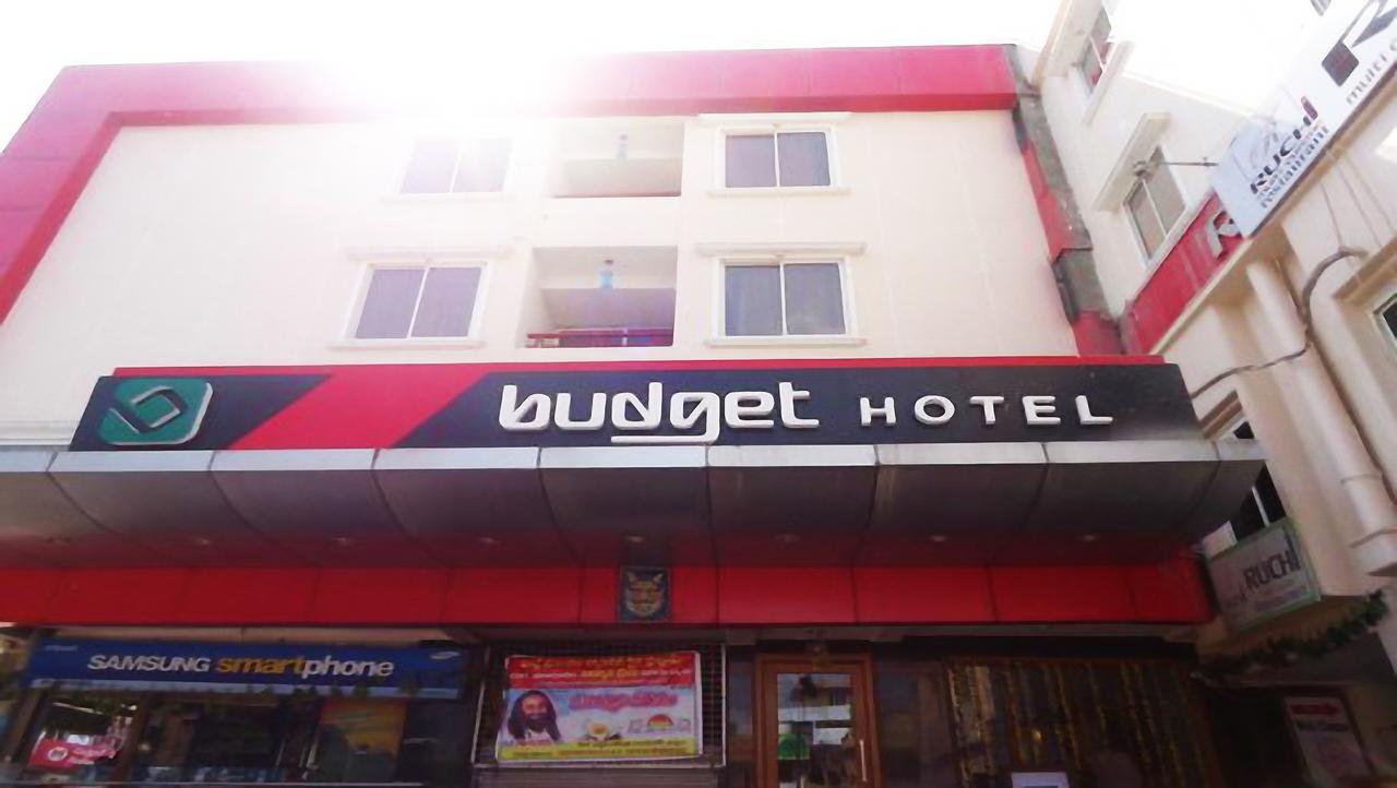 Budget Hotel Khammam Bagian luar foto